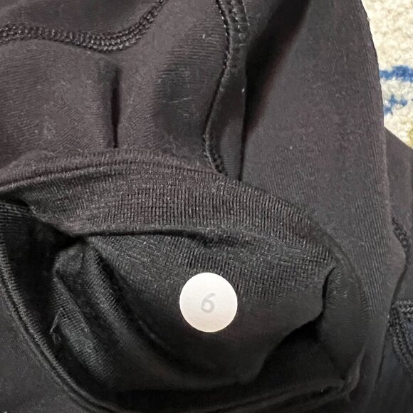 Lululemon Women's Leggings Size 6 - Picture 2 of 5